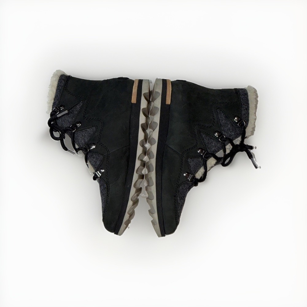 Sorel Sneakchic Alpine Boots Shearling Ankle Size 7.5 Grey Lace Up Booties - Picture 3 of 9